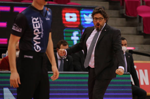 于比赛采用 于比赛采用