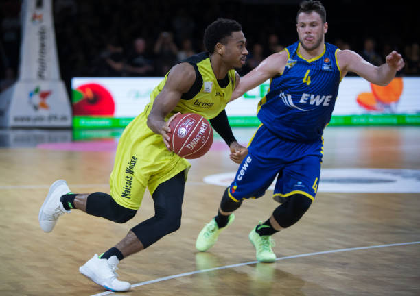 队员们展现 队员们展现