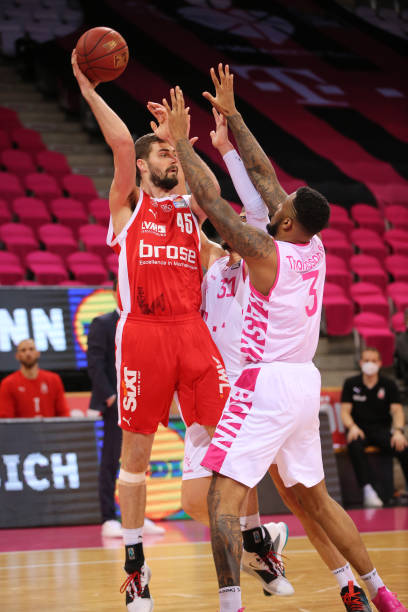 仅是球队之 仅是球队之