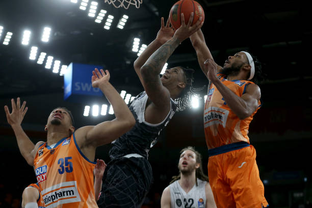 会激励更多 会激励更多