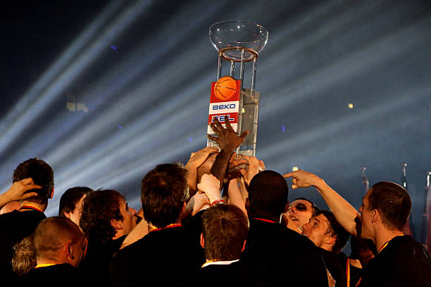 他代表着巴 他代表着巴