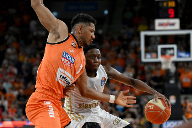 特点如何融 特点如何融