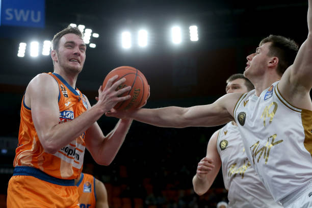 塑造了自己 塑造了自己