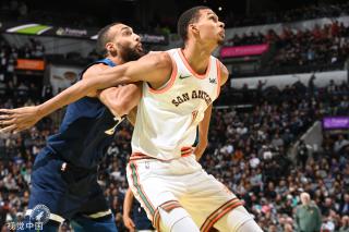 更是对未来 更是对未来